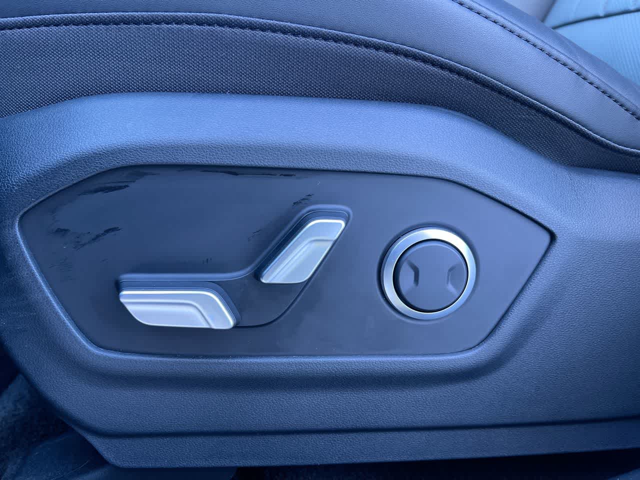 Thumbnail: 2025 Hyundai Santa Fe - 12