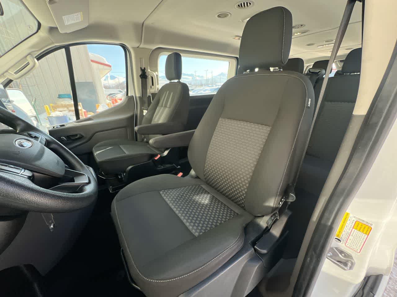 Thumbnail: 2023 Ford Econoline - 11