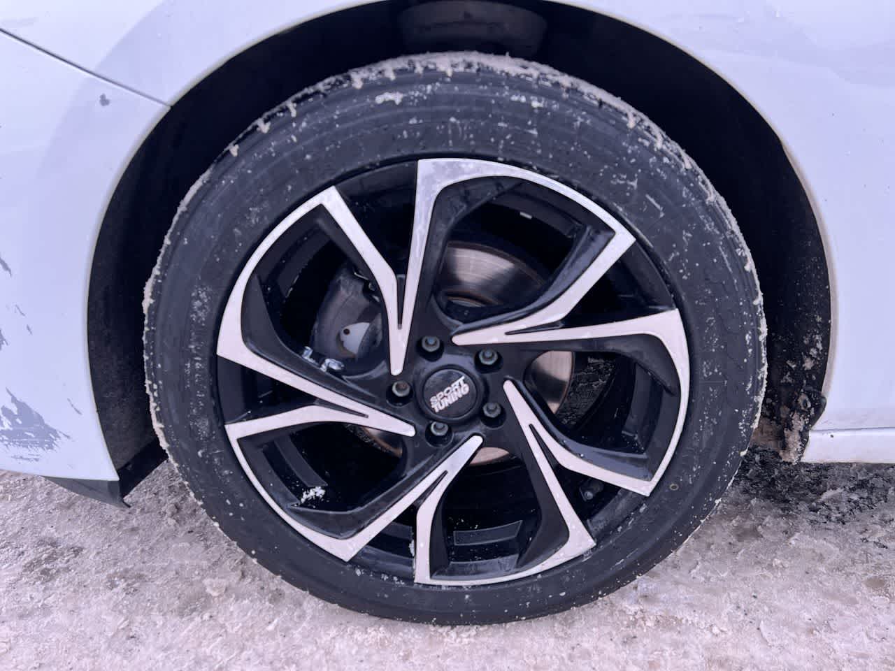 Thumbnail: 2016 Chevrolet Cruze - 10