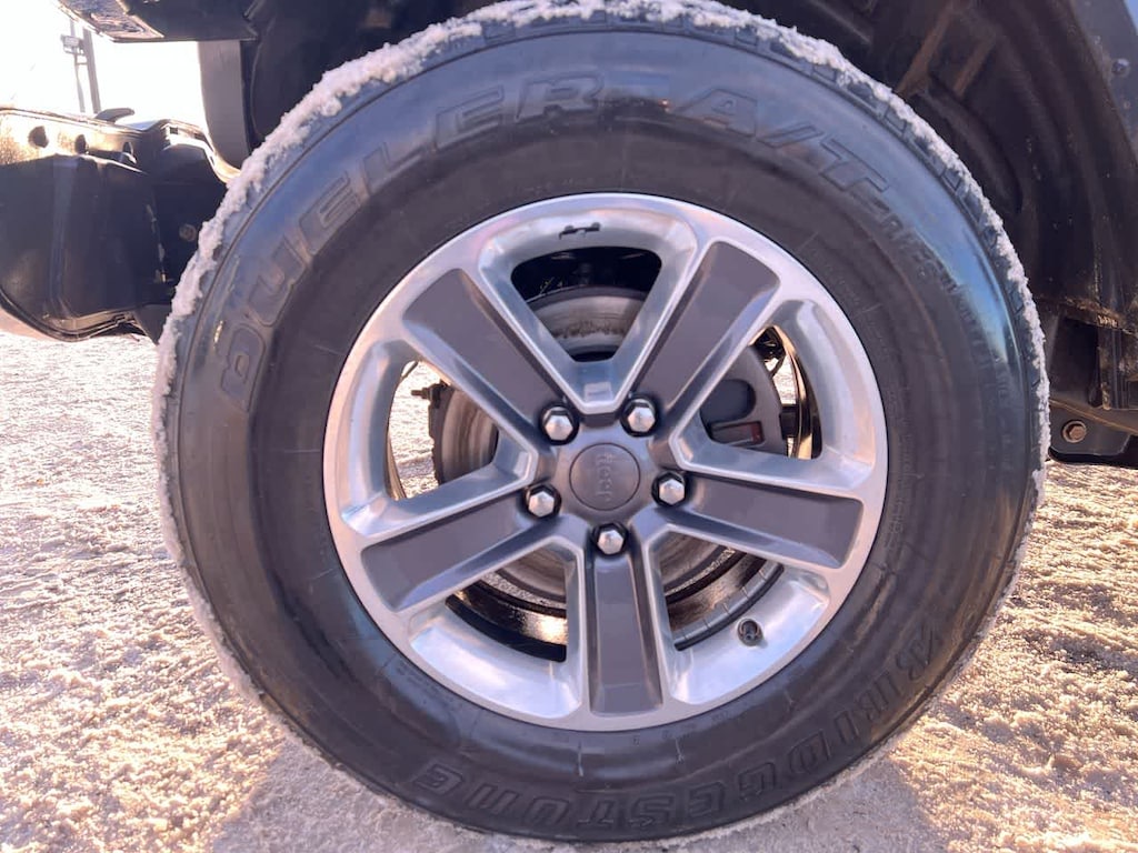 Used 2020 Jeep Wrangler Unlimited Sahara SUV