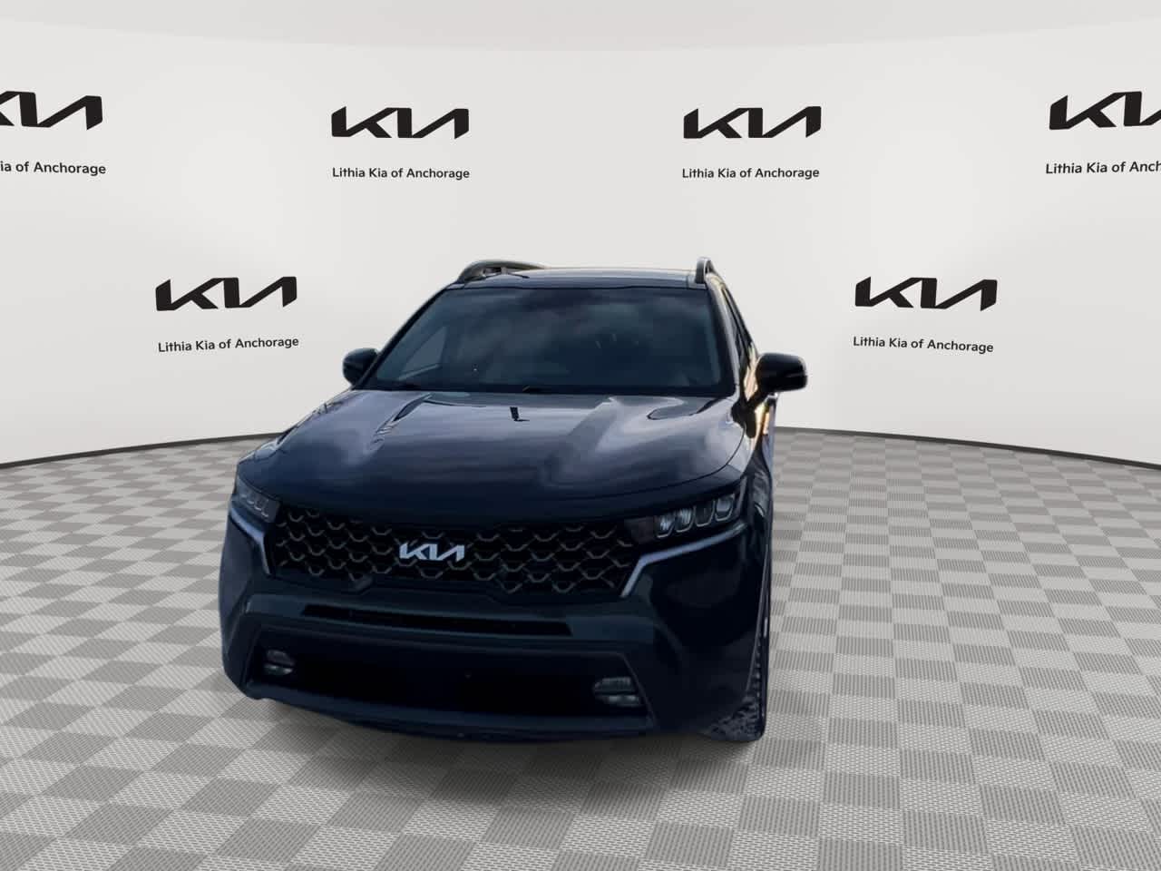 Thumbnail: 2023 Kia Sorento - 3