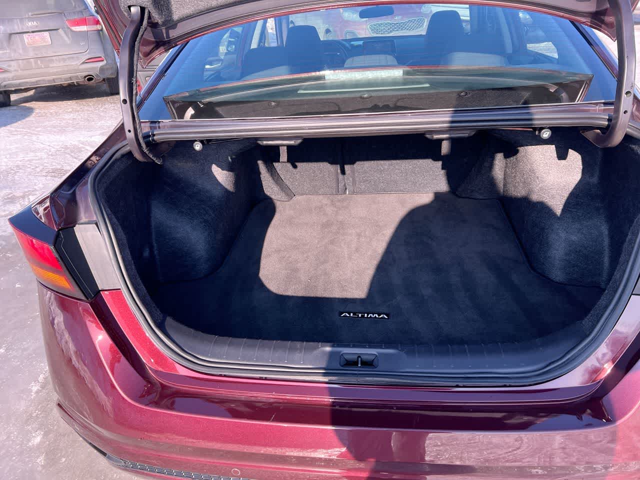 Thumbnail: 2025 Nissan Altima - 25