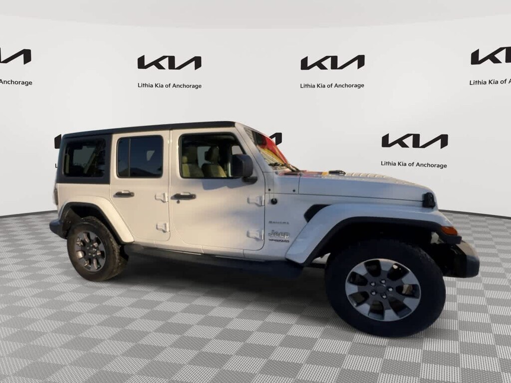 Used 2018 Jeep Wrangler Unlimited Sahara 4x4 SUV