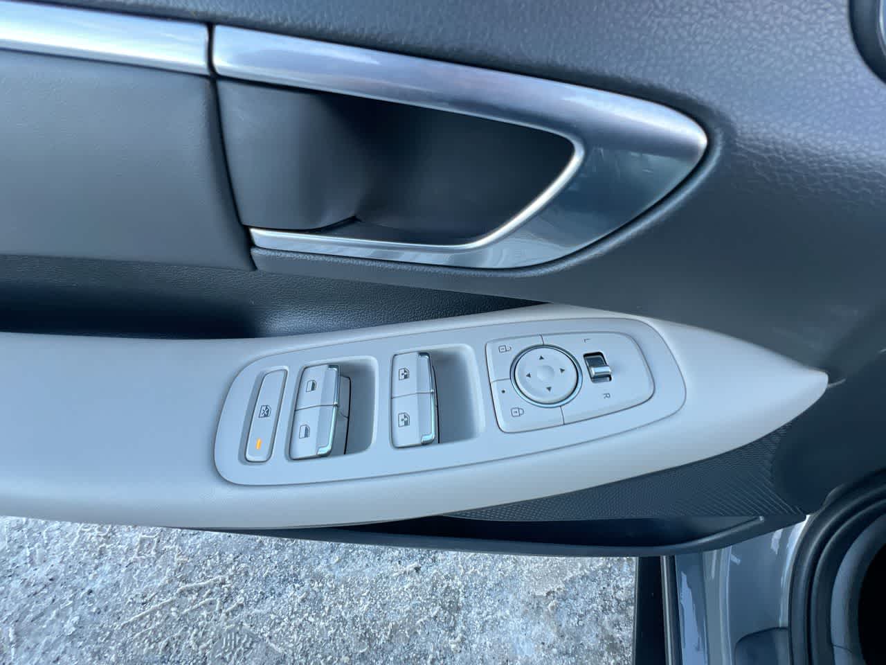 Thumbnail: 2023 Hyundai Sonata - 13