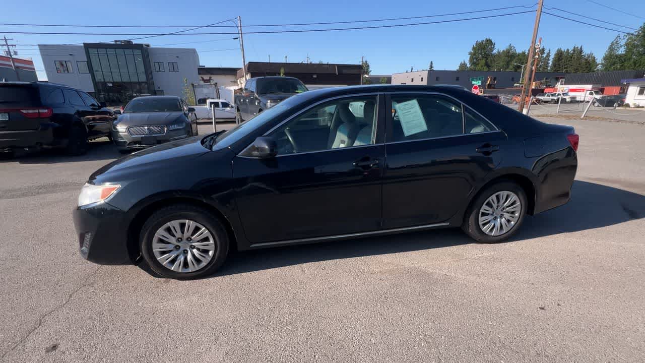 Thumbnail: 2012 Toyota Camry - 5