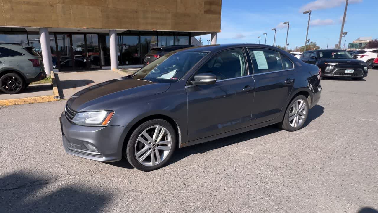 Thumbnail: 2015 Volkswagen Jetta - 4