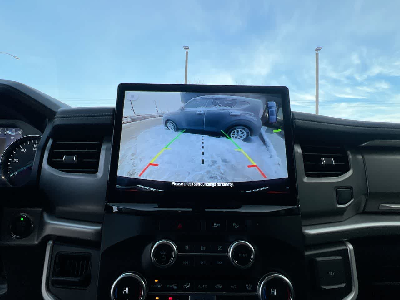 Thumbnail: 2023 Ford Expedition MAX - 17