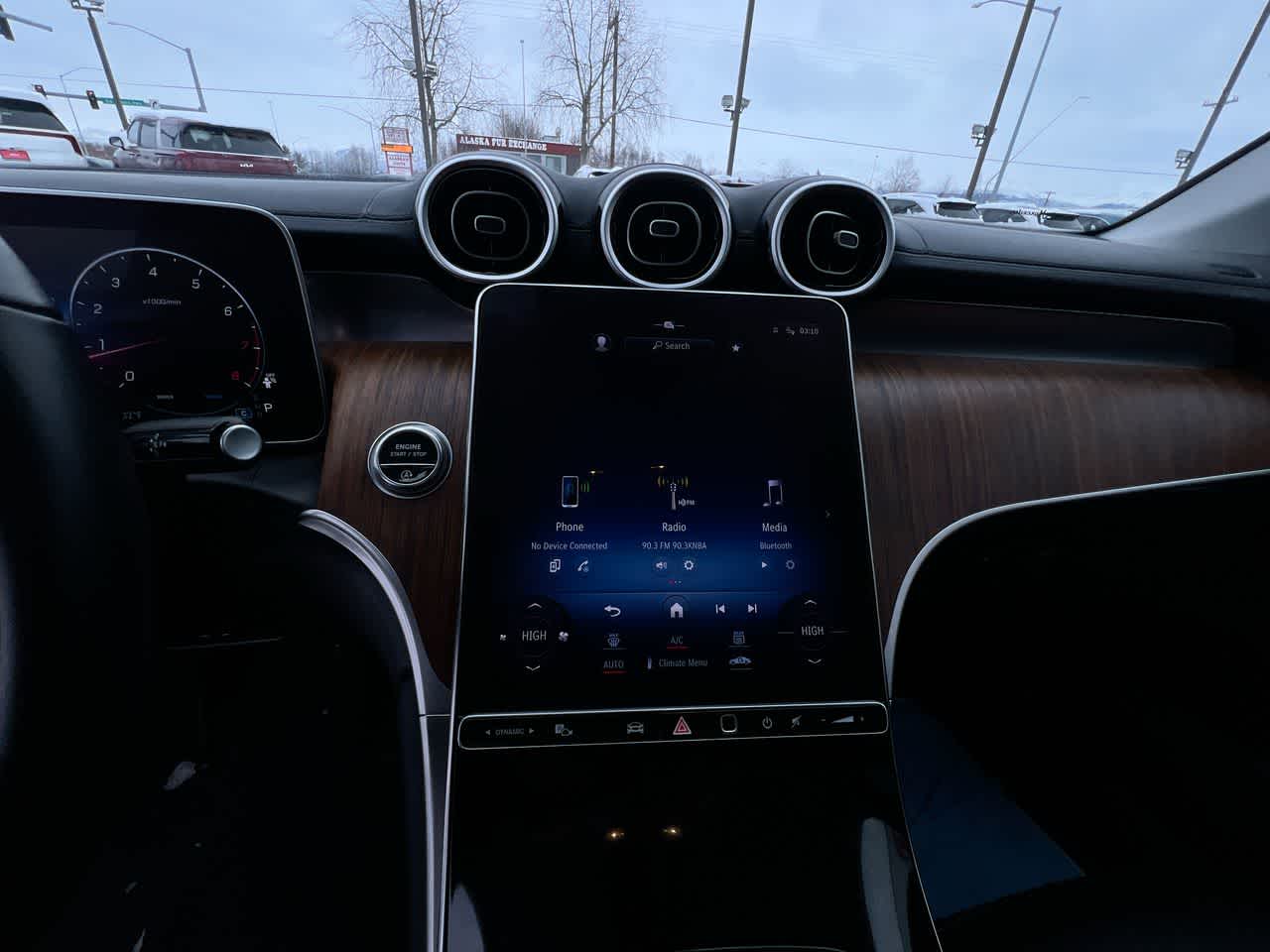 Thumbnail: 2023 Mercedes-Benz GLC - 16