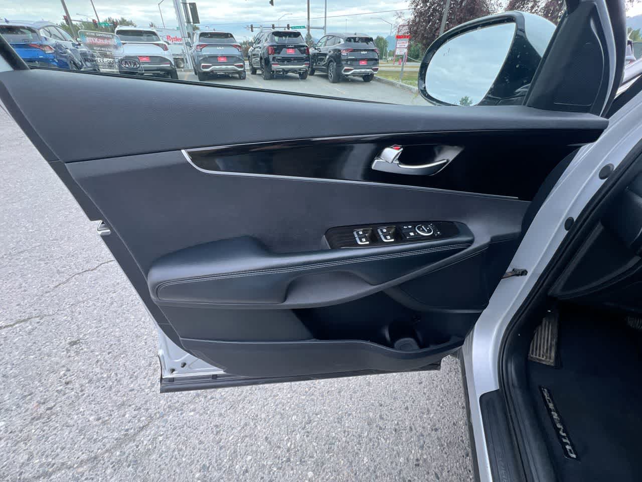 Thumbnail: 2019 Kia Sorento - 13