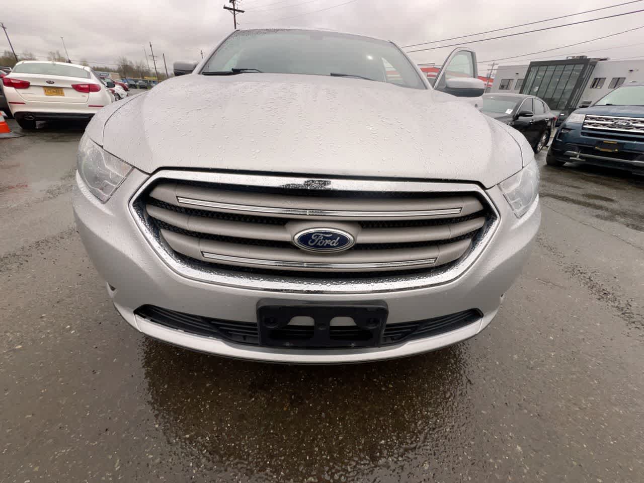Thumbnail: 2013 Ford Taurus - 29
