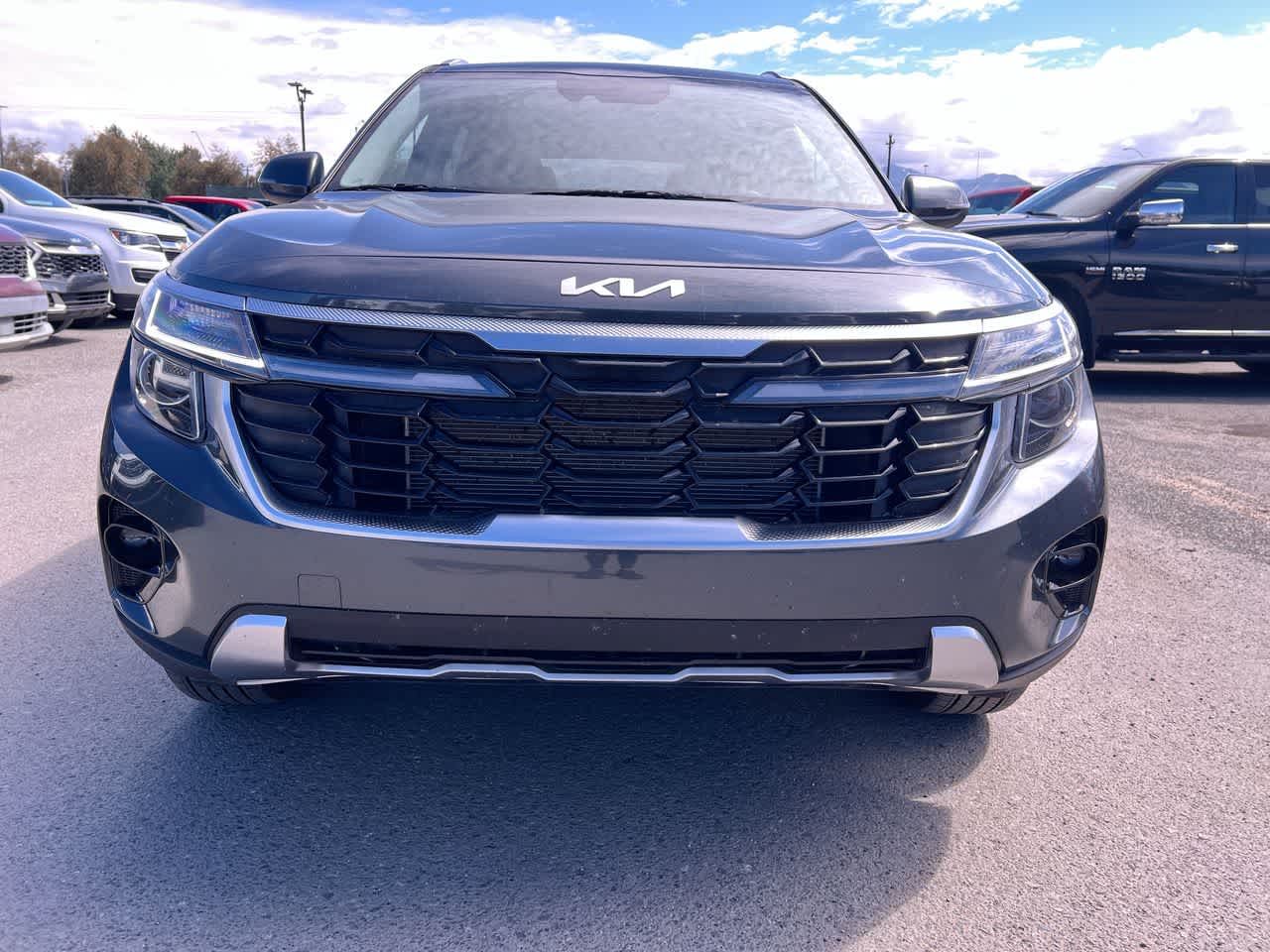Thumbnail: 2025 Kia Seltos - 29
