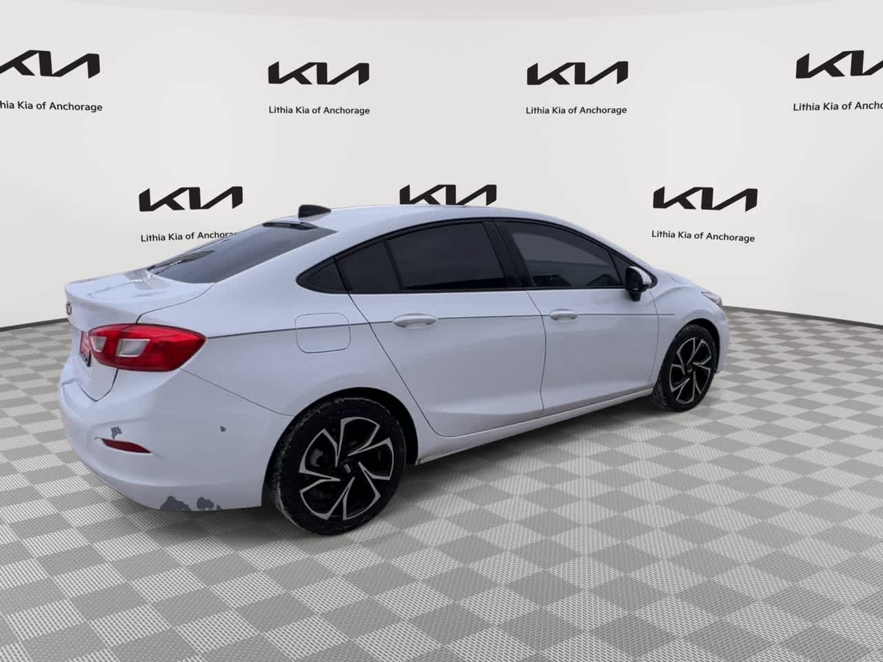 Thumbnail: 2016 Chevrolet Cruze - 8