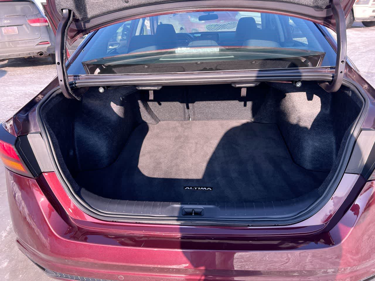 Thumbnail: 2025 Nissan Altima - 26