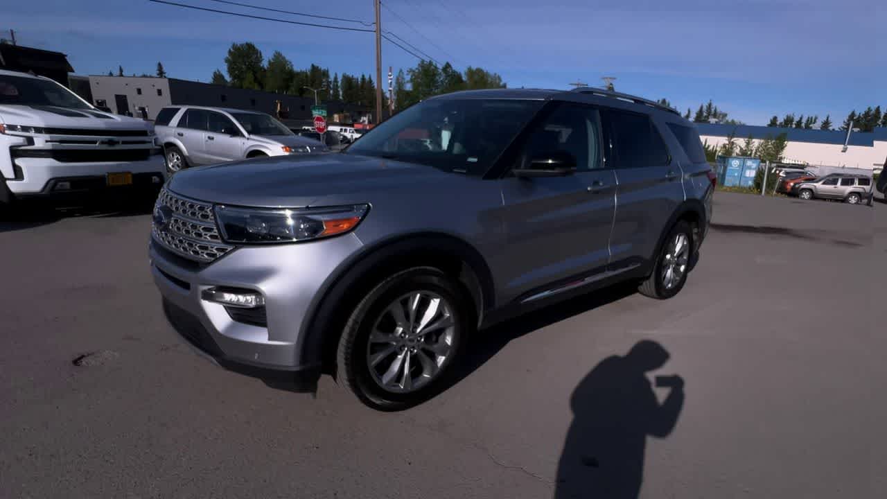 Thumbnail: 2023 Ford Explorer - 4