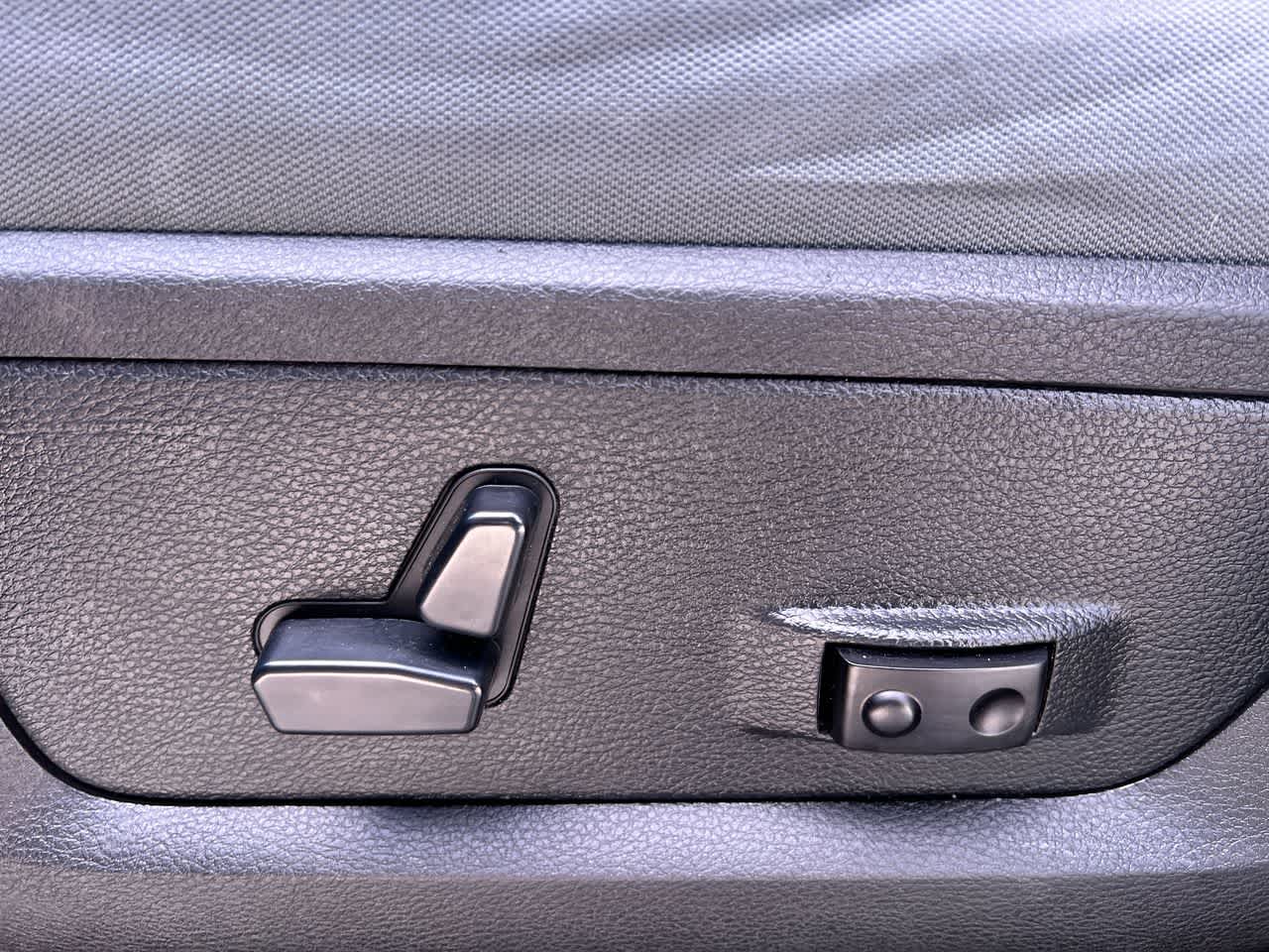 Thumbnail: 2014 RAM 1500 - 12