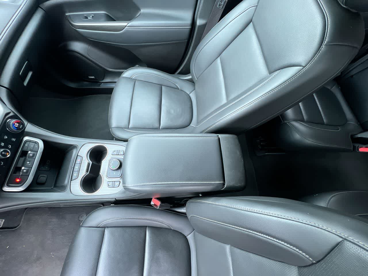 Thumbnail: 2023 GMC Acadia - 21