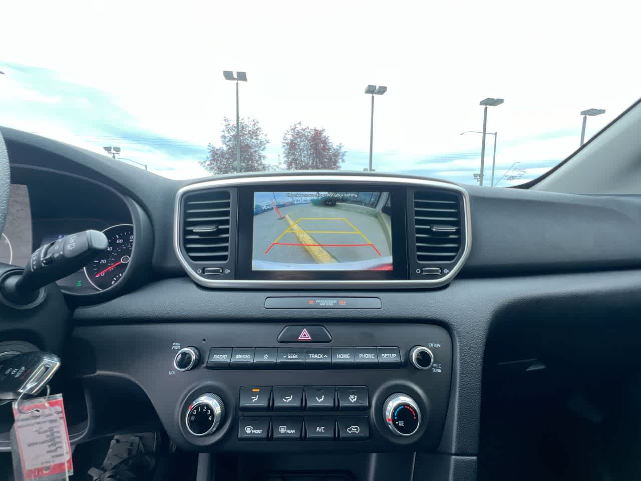 Thumbnail: 2020 Kia Sportage - 17