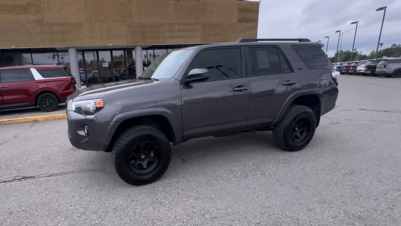 Thumbnail: 2019 Toyota 4Runner - 4