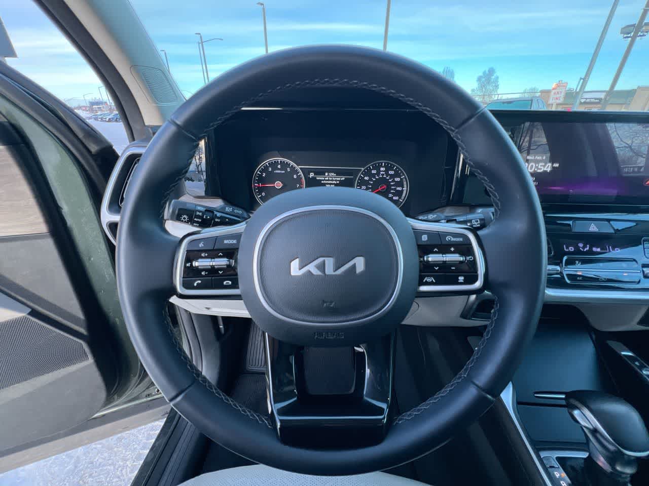 Thumbnail: 2023 Kia Sorento - 14