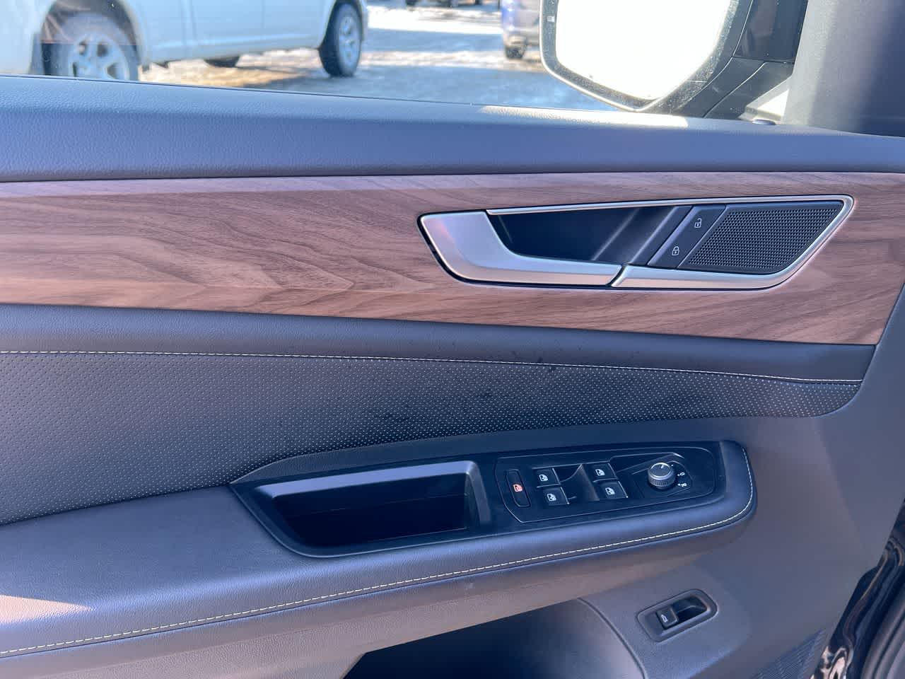 Thumbnail: 2025 Volkswagen Atlas - 13