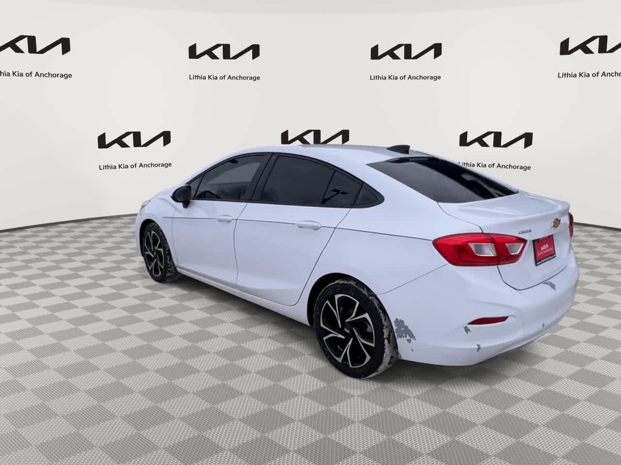 Thumbnail: 2016 Chevrolet Cruze - 6