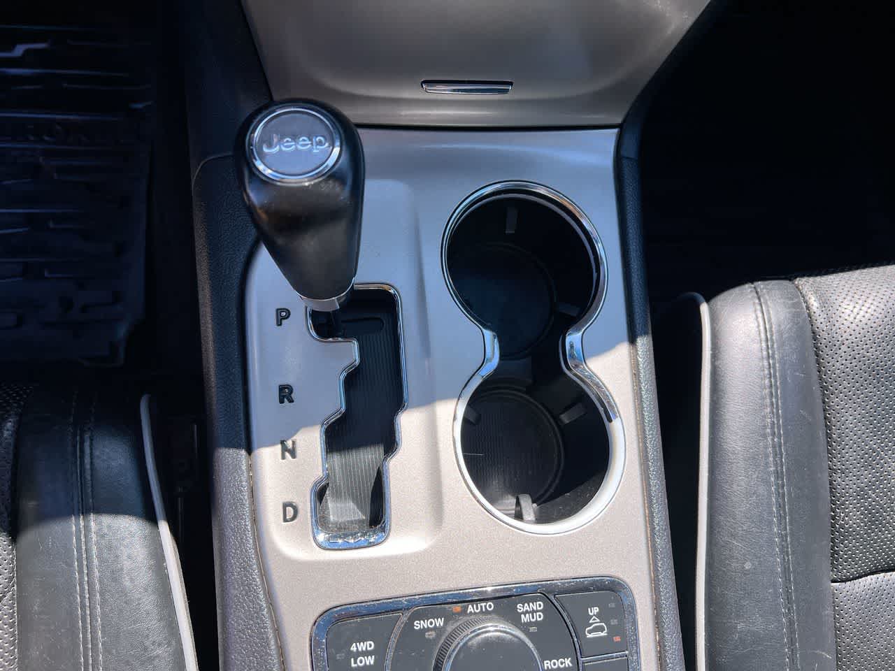 Thumbnail: 2012 Jeep Grand Cherokee - 20