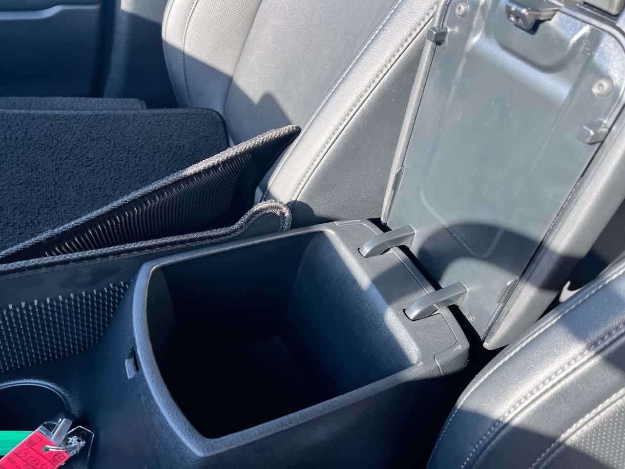 Thumbnail: 2024 Kia Seltos - 21