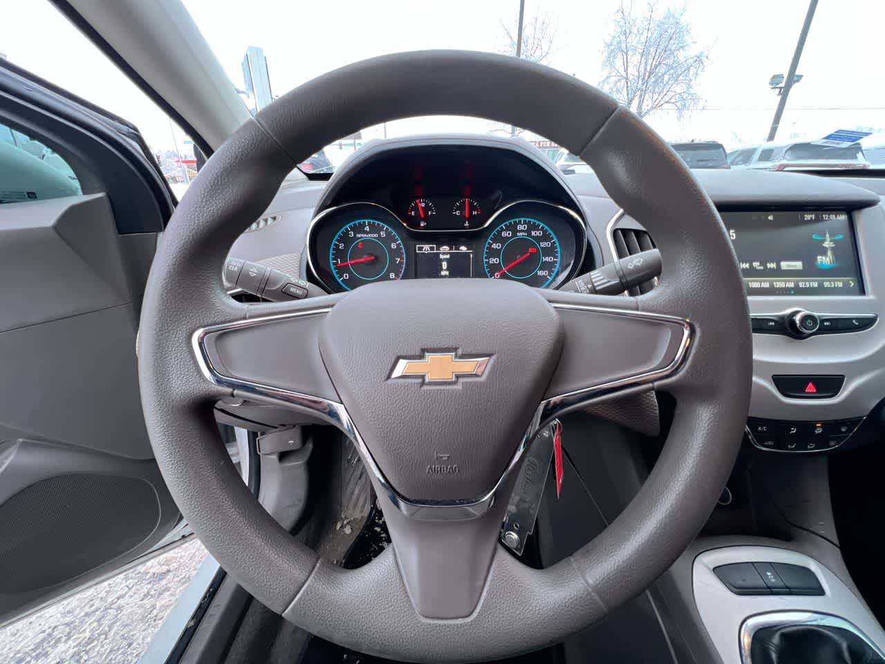 Thumbnail: 2016 Chevrolet Cruze - 14
