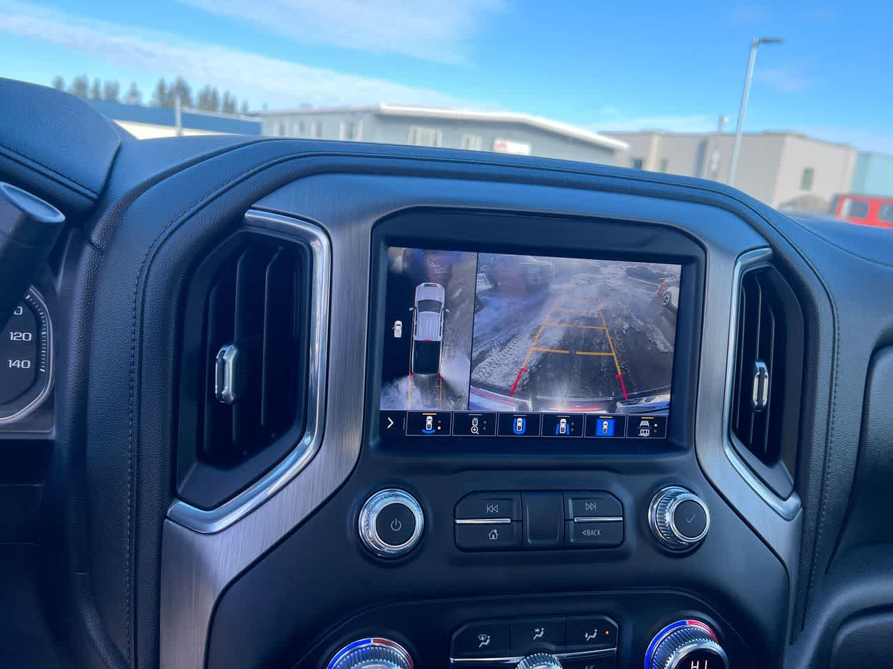 Thumbnail: 2021 GMC Sierra 2500 - 18