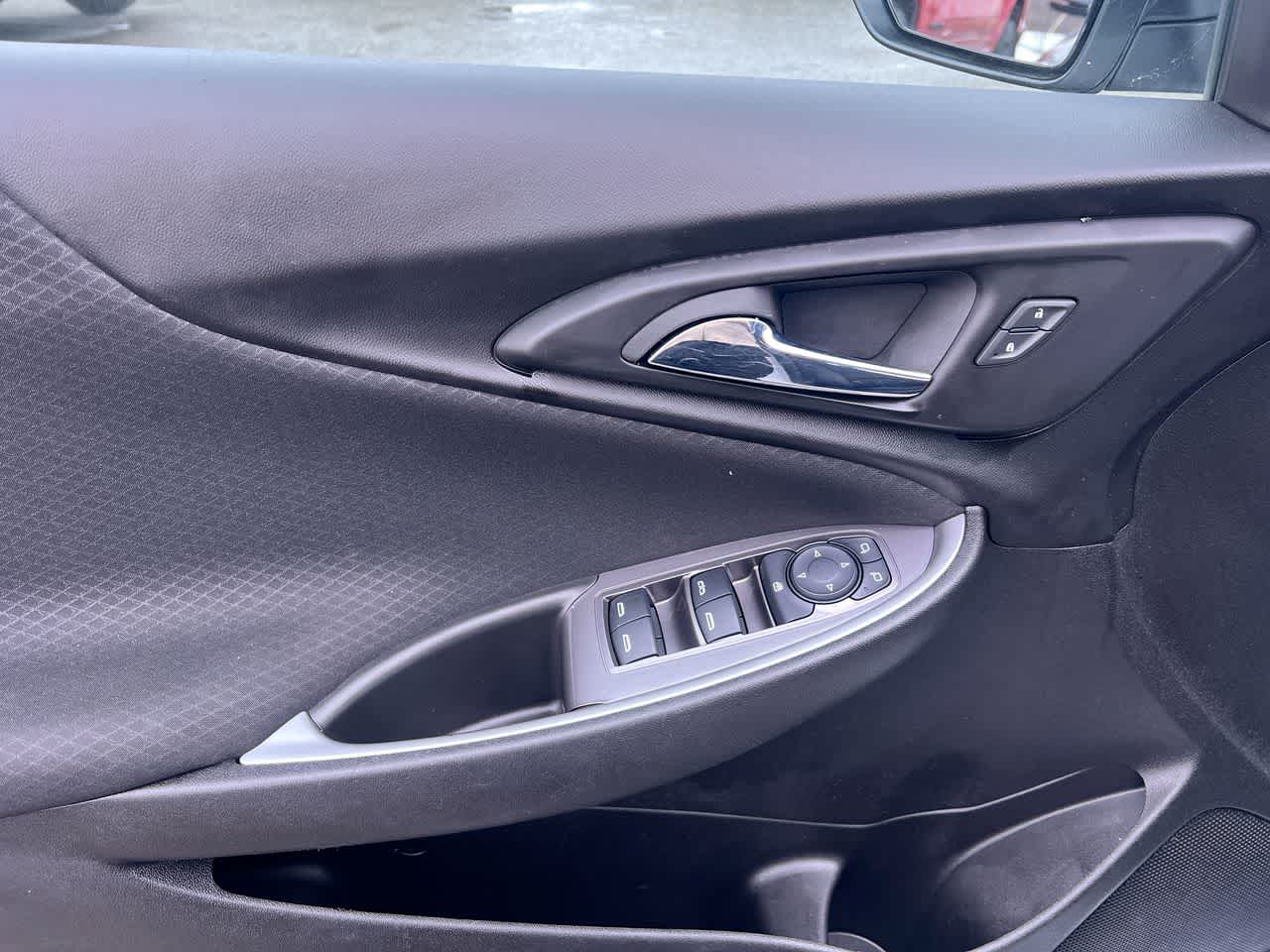 Thumbnail: 2023 Chevrolet Malibu - 13
