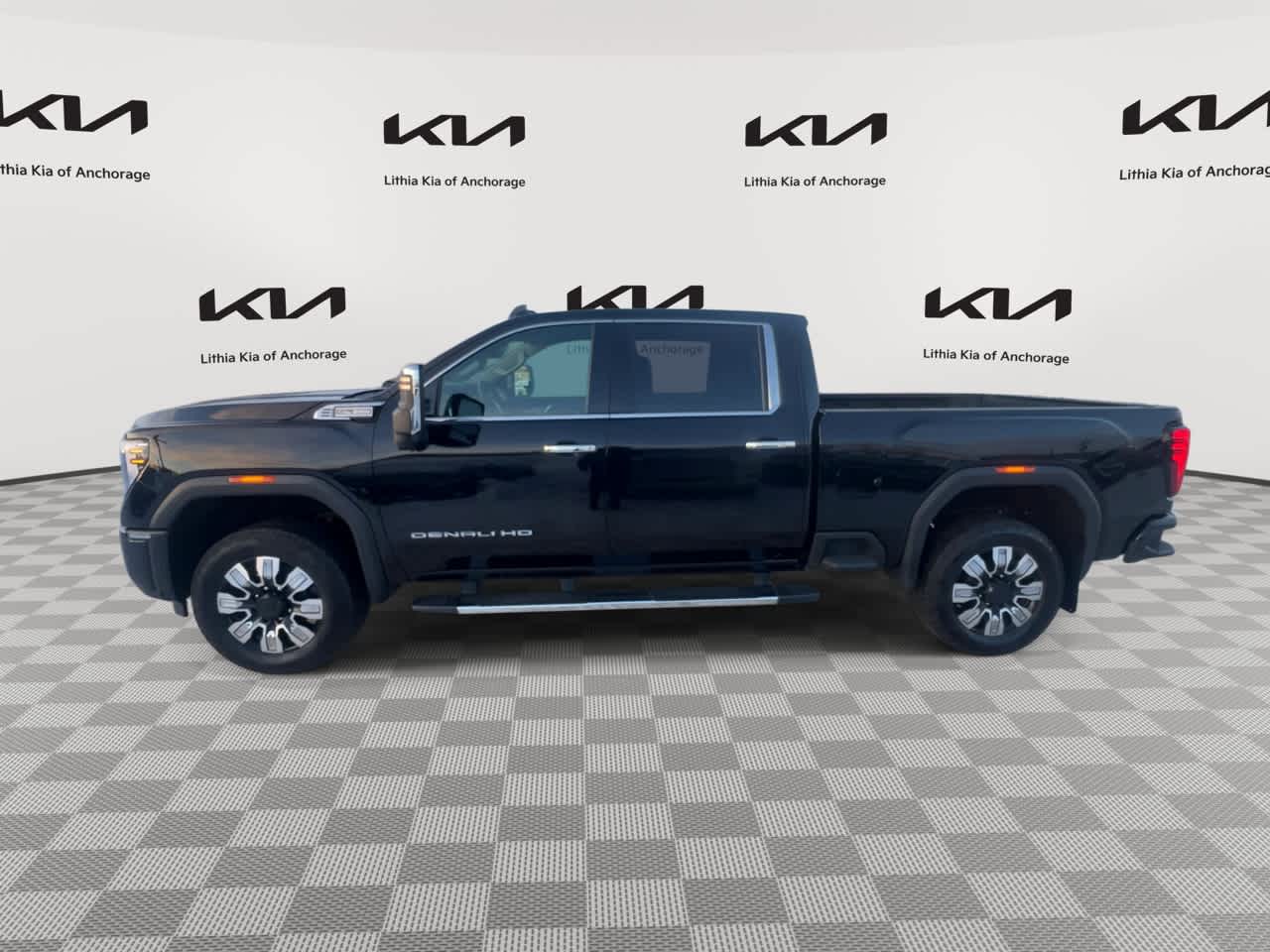 Thumbnail: 2024 GMC Sierra 3500 - 5