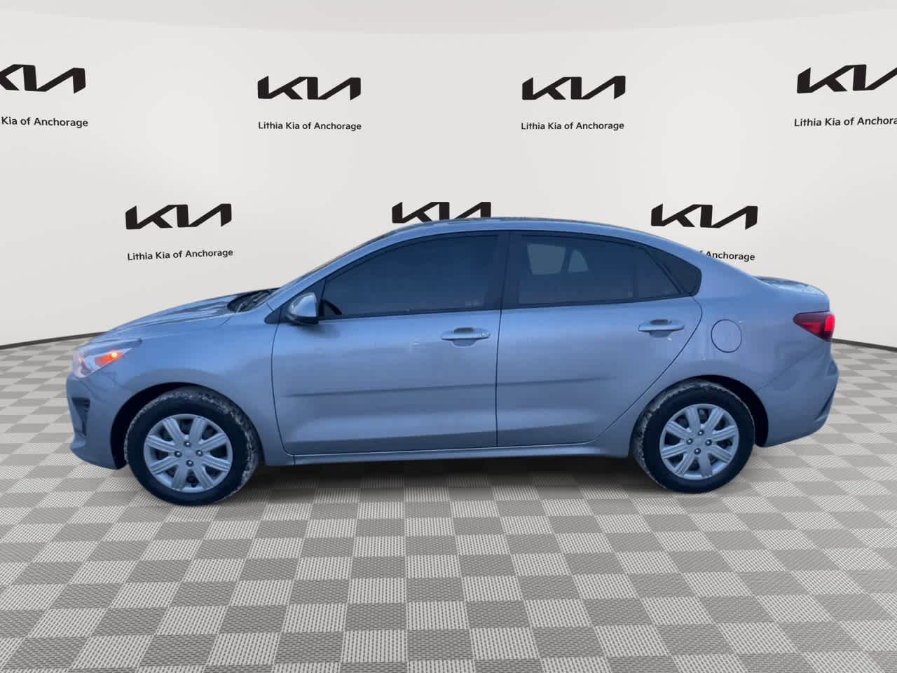 Thumbnail: 2023 Kia Rio - 5