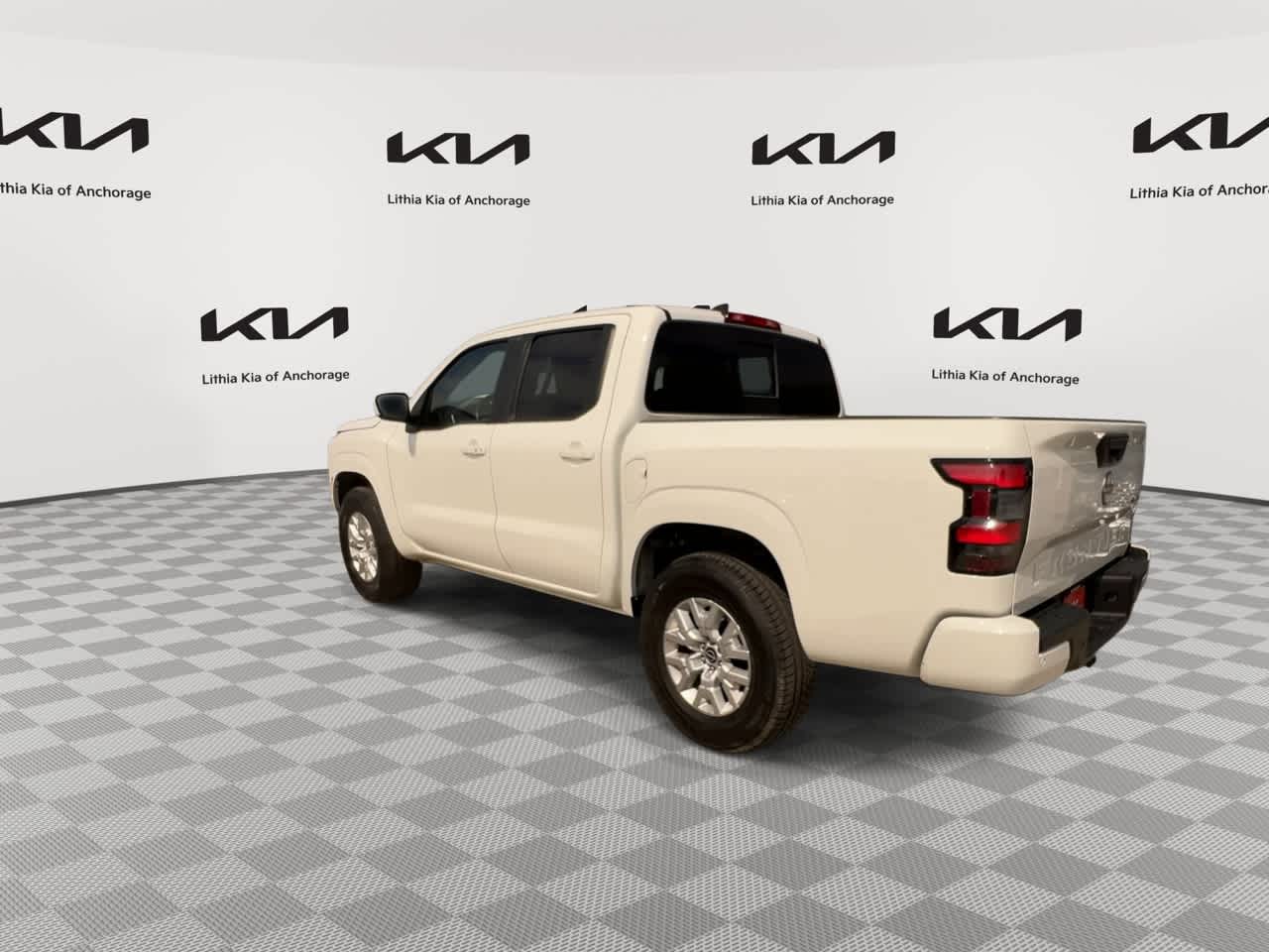 Thumbnail: 2024 Nissan Frontier - 7