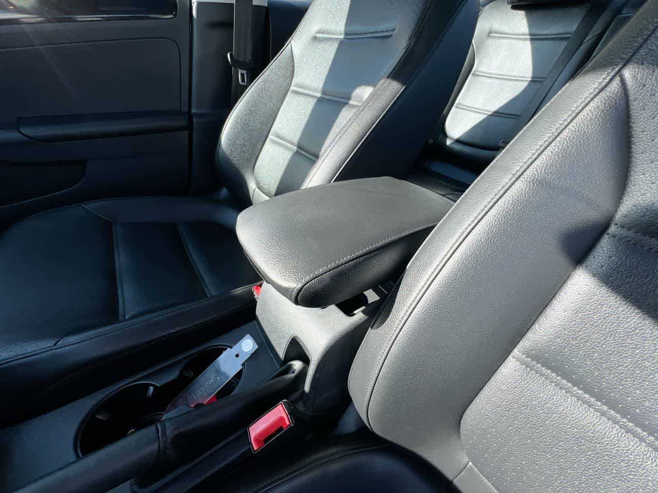 Thumbnail: 2015 Volkswagen Jetta - 21