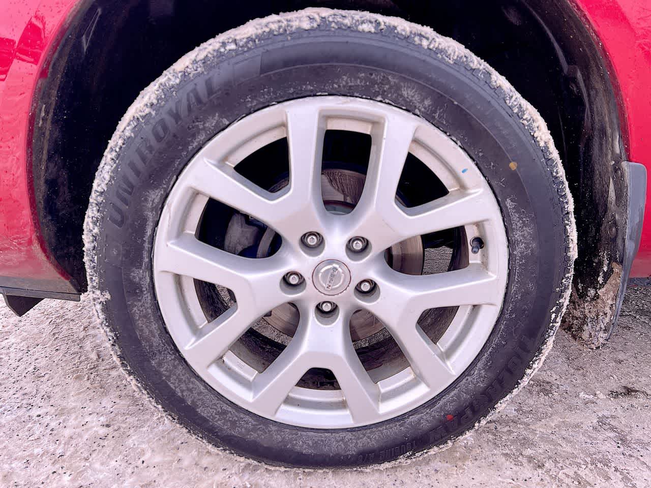 Thumbnail: 2013 Nissan Rogue - 10