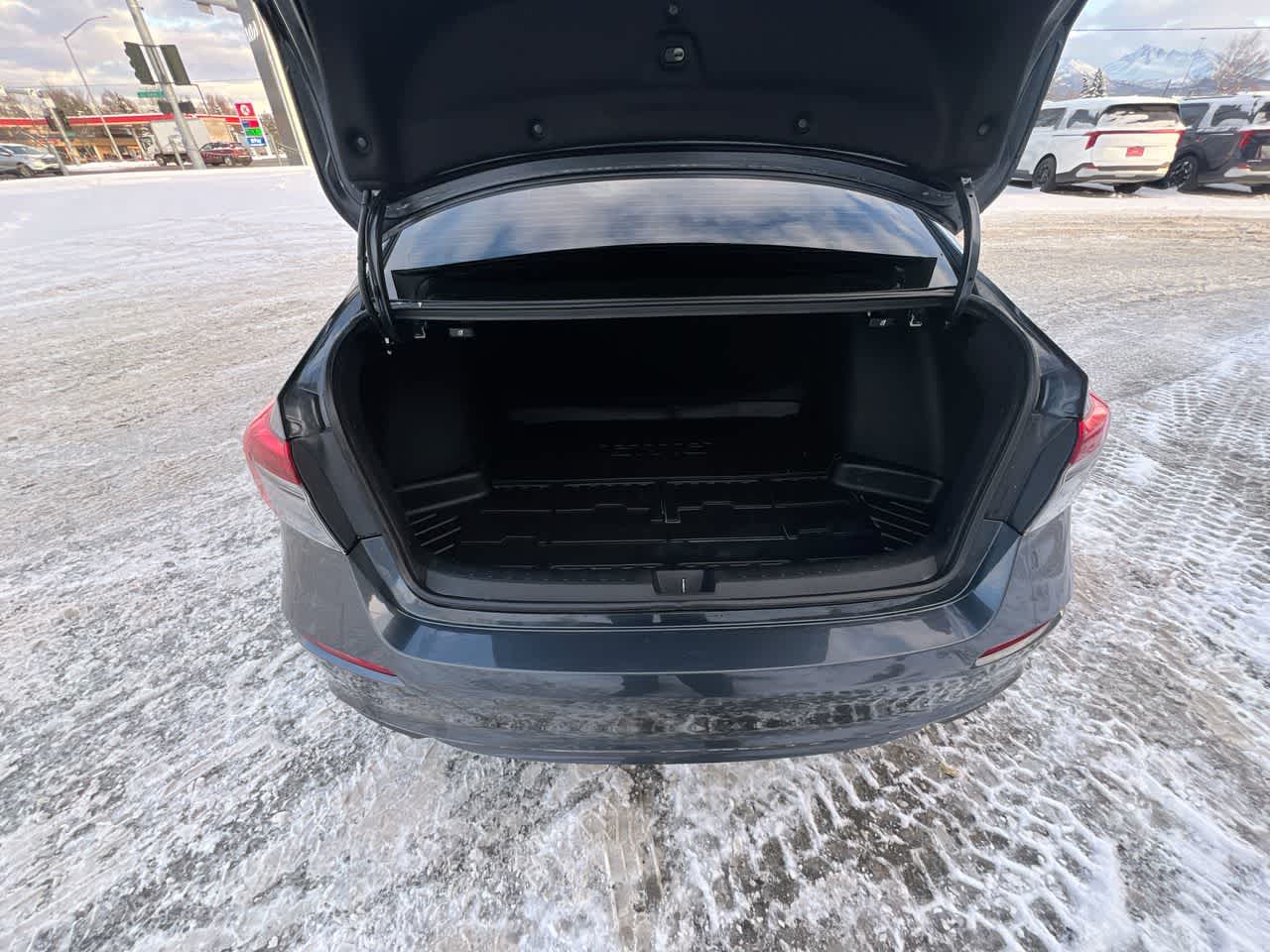 Thumbnail: 2023 Honda Civic - 25