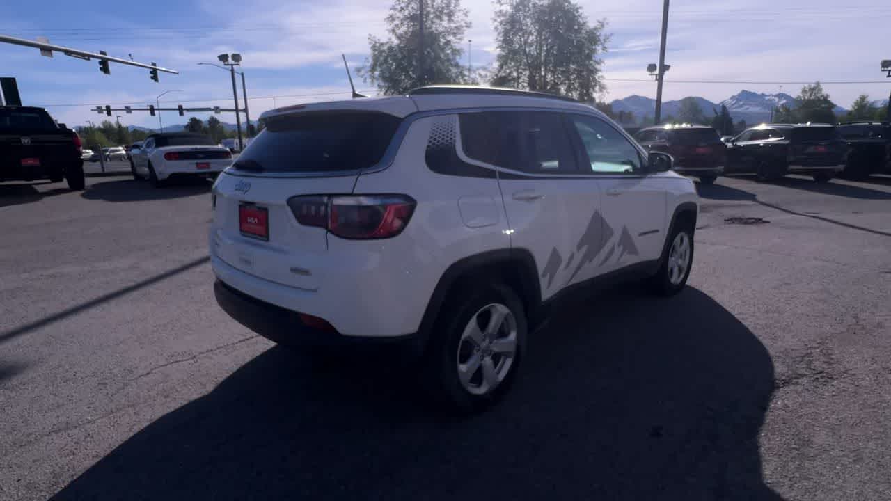 Thumbnail: 2019 Jeep Compass - 8