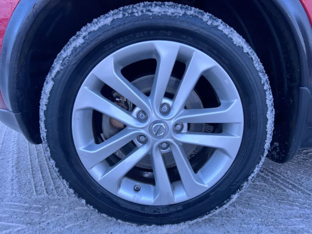 Used 2015 Nissan Juke SV SUV