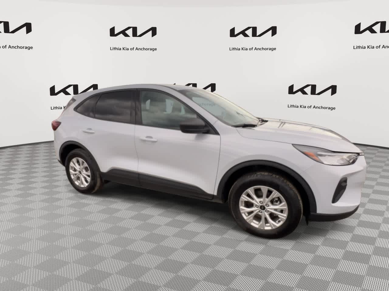 Thumbnail: 2025 Ford Escape - 3