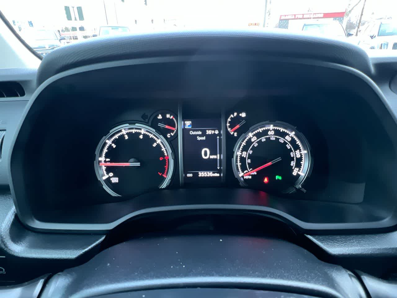 Thumbnail: 2022 Toyota 4Runner - 15