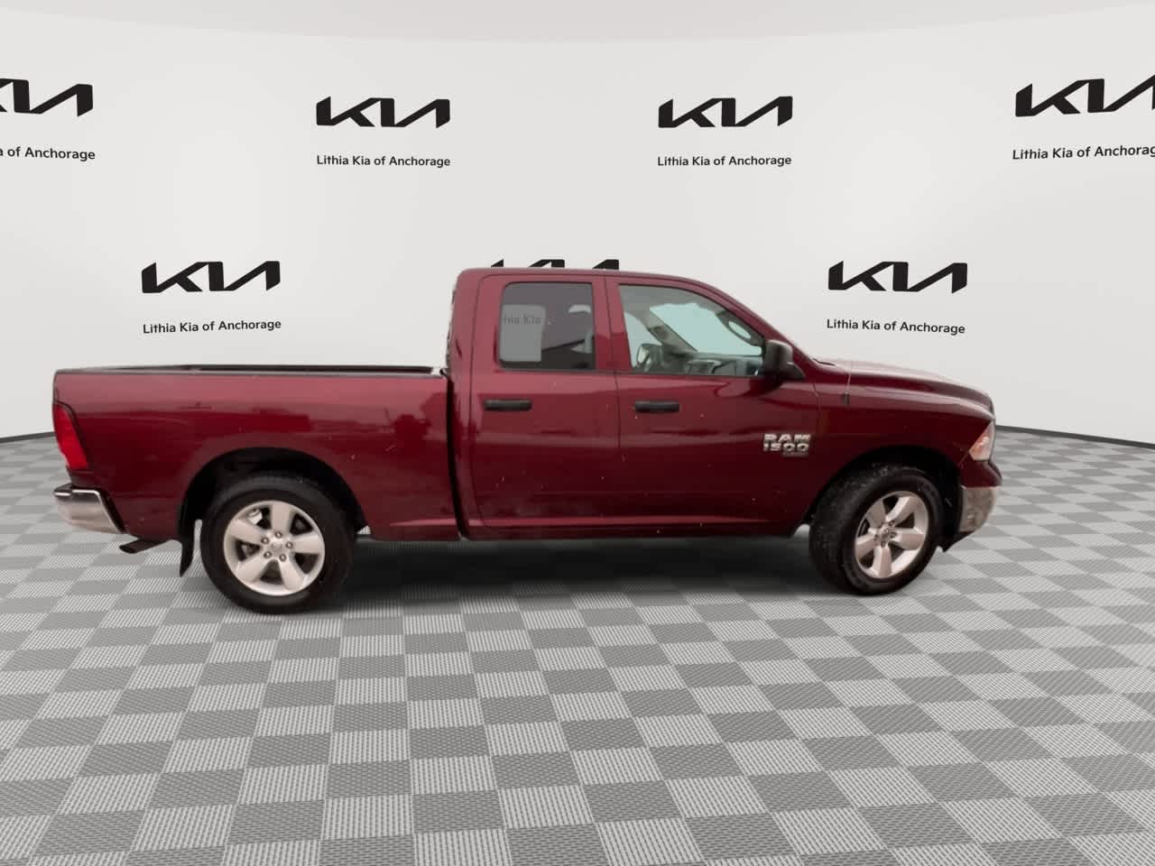 Thumbnail: 2024 RAM 1500 Classic - 9