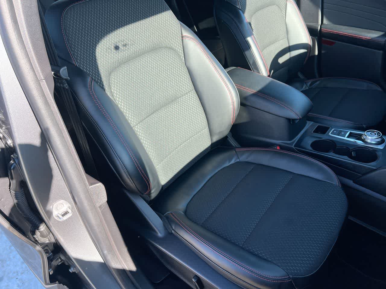 Thumbnail: 2023 Ford Escape - 28