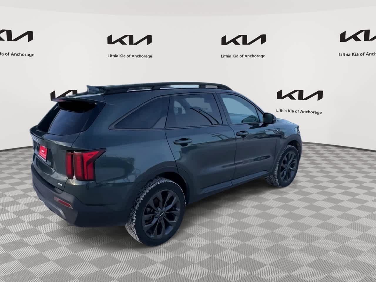 Thumbnail: 2023 Kia Sorento - 8