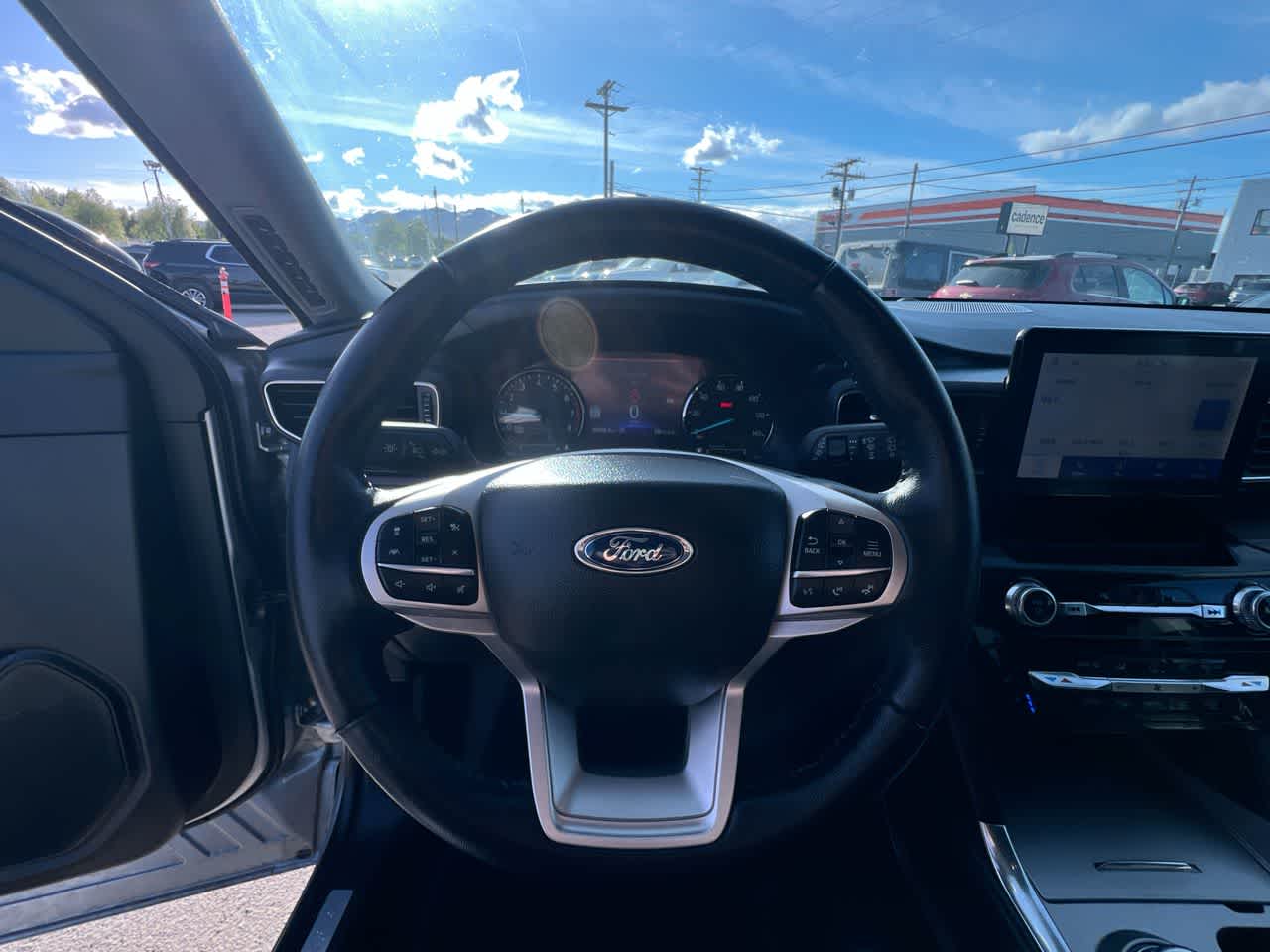 Thumbnail: 2023 Ford Explorer - 14