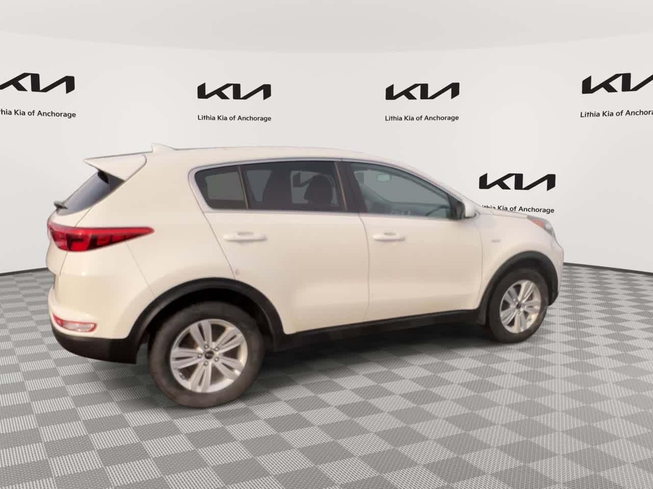 Thumbnail: 2019 Kia Sportage - 9