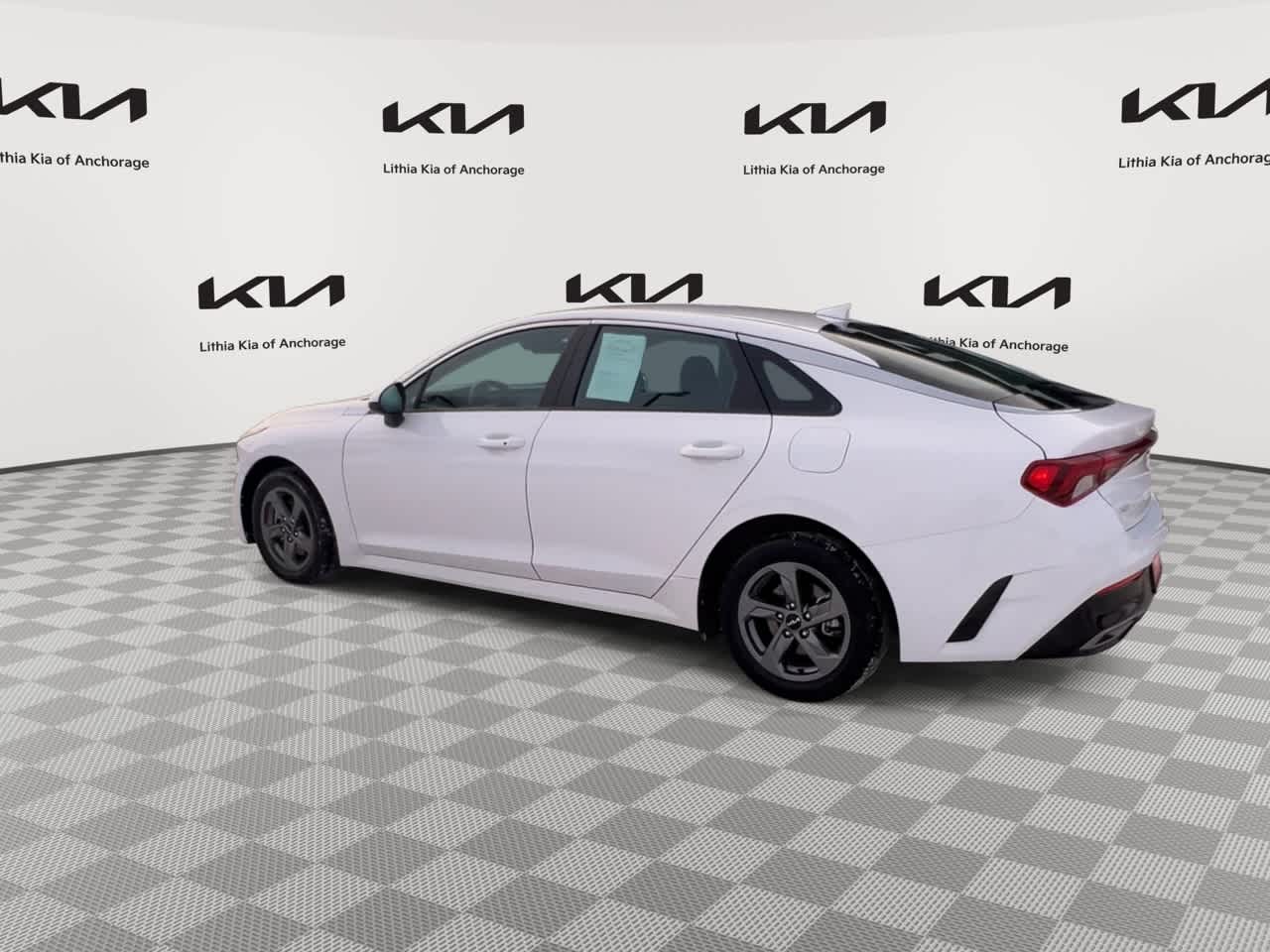 Thumbnail: 2023 Kia K5 - 6