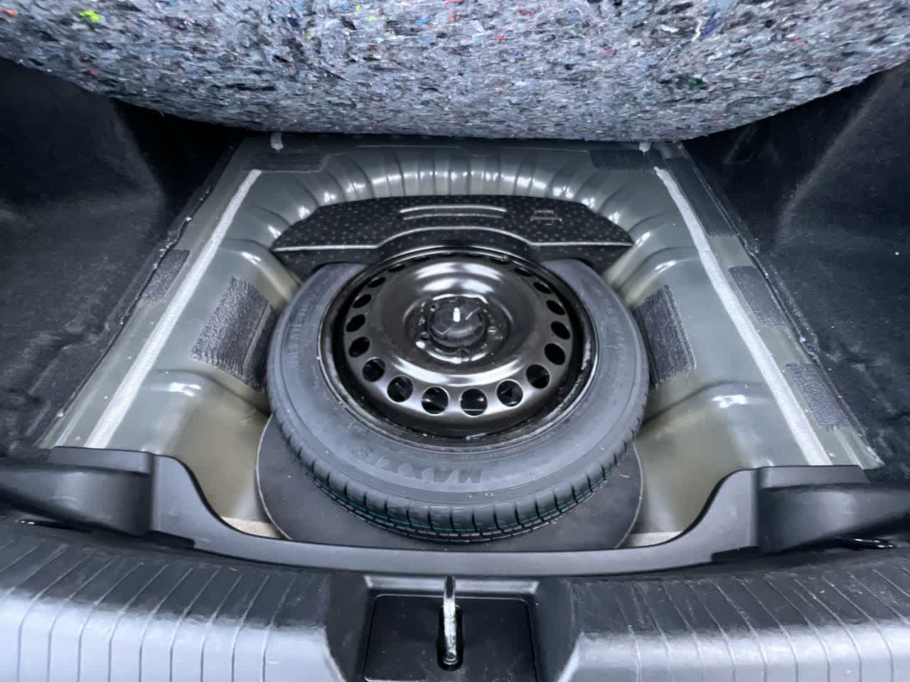 Thumbnail: 2023 Chevrolet Malibu - 26