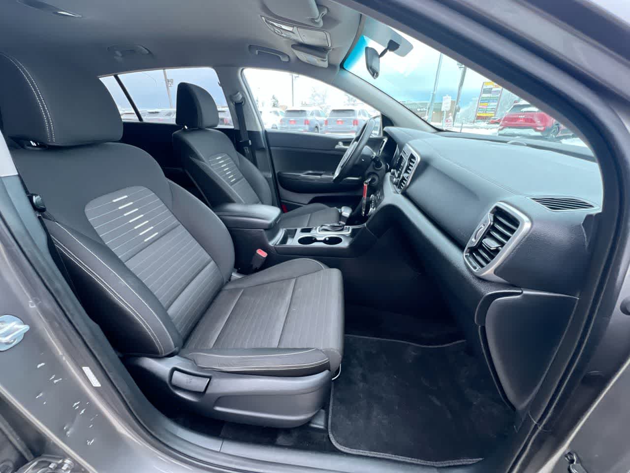 Thumbnail: 2018 Kia Sportage - 28