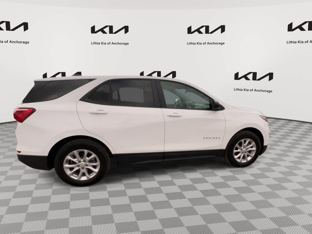 Thumbnail: 2021 Chevrolet Equinox - 2