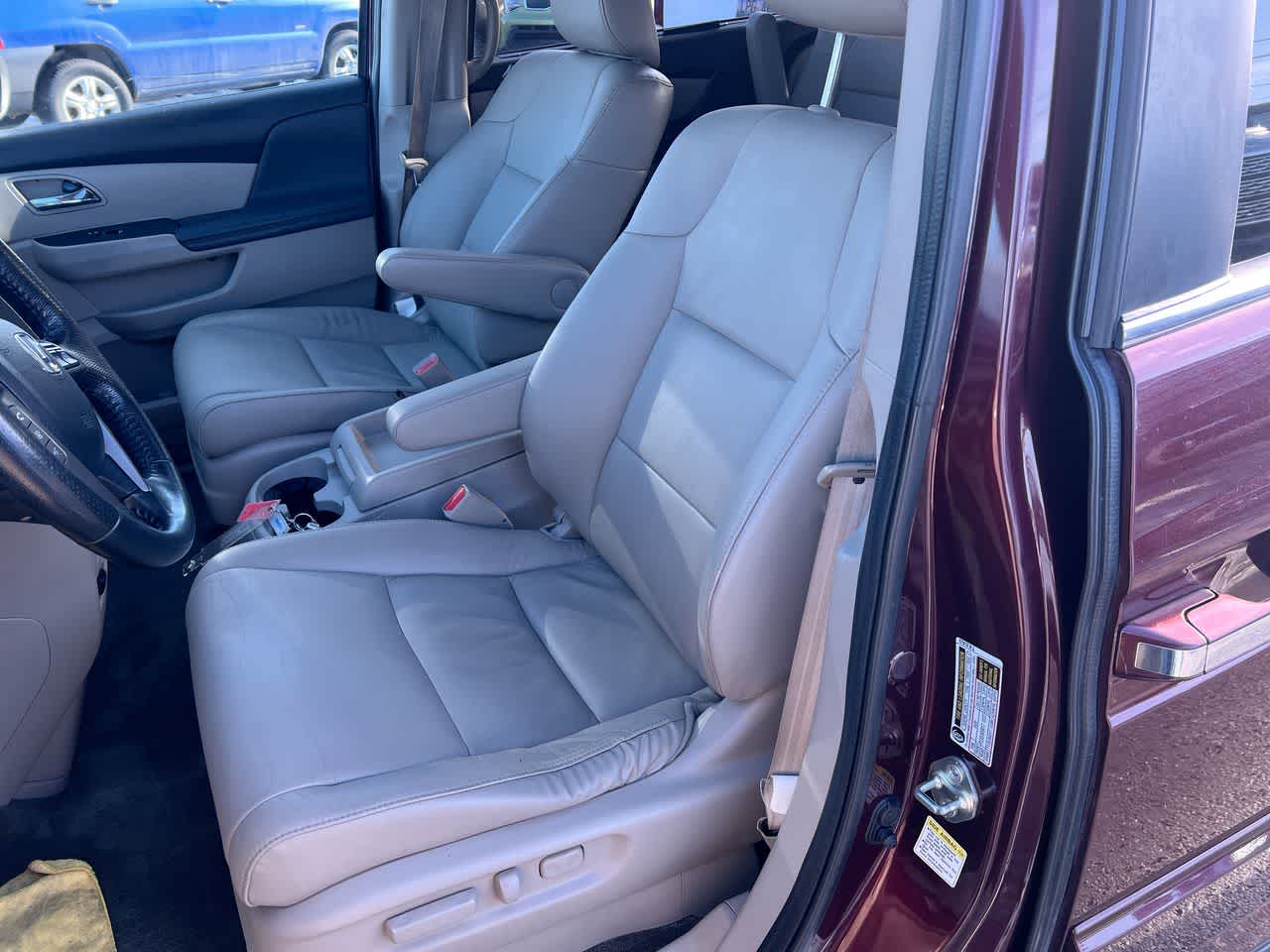 Thumbnail: 2015 Honda Odyssey - 11